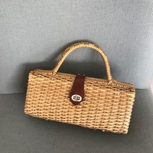 woven straw clutch bag